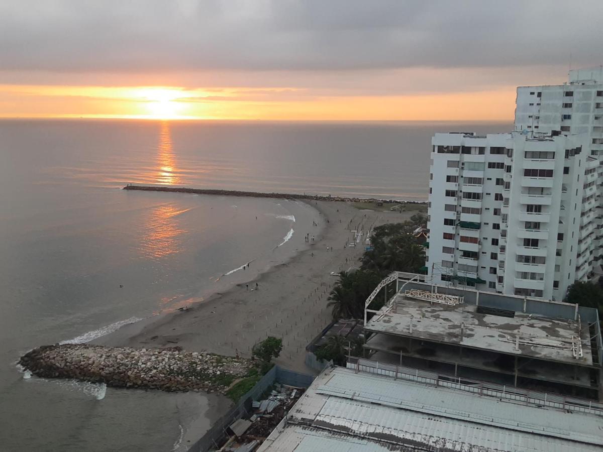 Oceanside 3-Bedroom Apartment In Fun Tourist Area Картахена Экстерьер фото