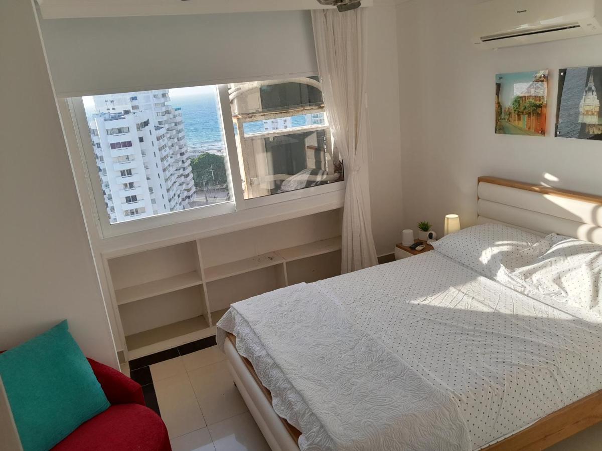 Oceanside 3-Bedroom Apartment In Fun Tourist Area Картахена Экстерьер фото